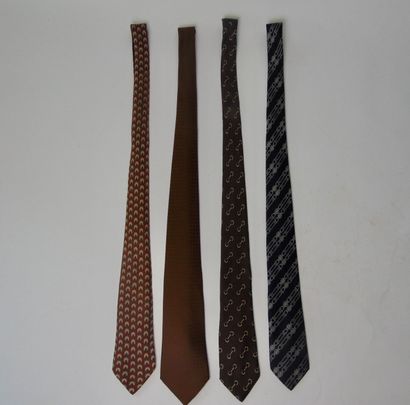 HERMÈS & CELINE - PARIS Lot de cravates, quatre pièces.