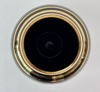 Boom Vase Art déco tardif noir et or, mi-XXe, verre, h. 14,5 cm [légères usures à...
