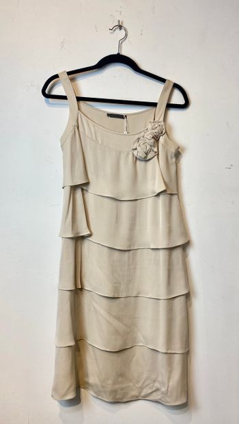 XANDRES Dress with ruffles in raw silk, size 38.