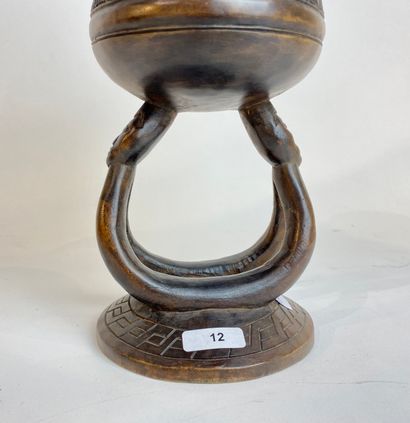 CONGO Bowl on foot with geometric decoration, 20th century, carved wood with light...