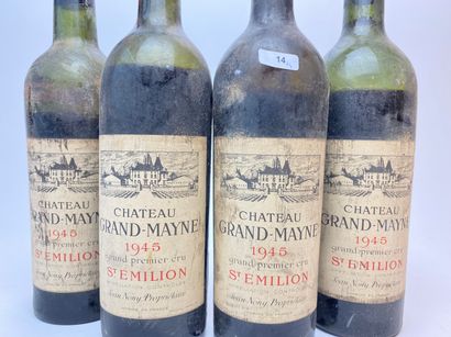 BORDEAUX (SAINT-ÉMILION) Chateau Grand-Mayne red 1945, premier grand cru, four bottles...