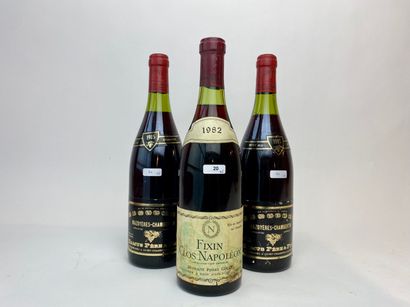BOURGOGNE Lot de trois bouteilles (rouge) :


- (FIXIN), Clos Napoléon - Domaine...