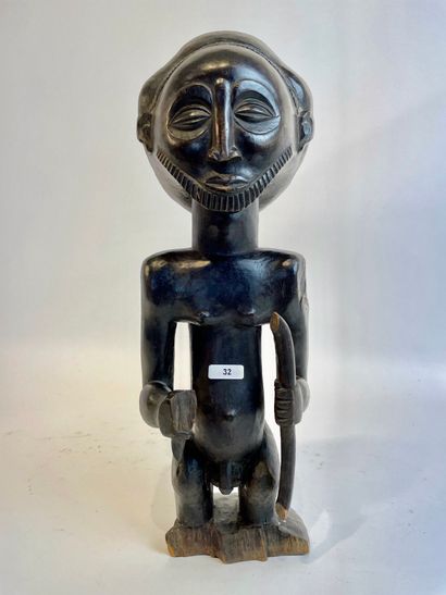 CONGO Male figure, 20th century, carved hardwood with beautiful patina, h. 39 cm...