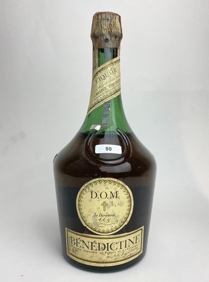 null Bénédictine D.O.M, une bouteille [mi-épaule, légères altérations aux étiquettes,...
