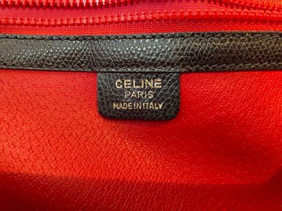 CELINE - PARIS Large black grained leather handbag, l. 32,5 cm [wear and tear, without...