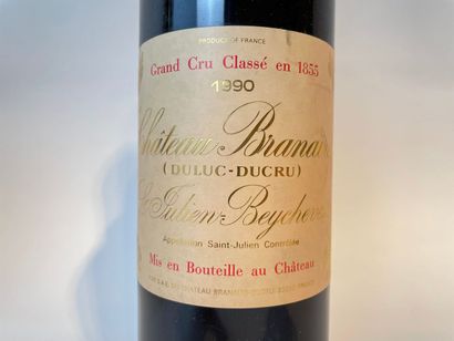 BORDEAUX Lot de cinq bouteilles (rouge) :

- (Saint-Julien-Beychevelle), Château...