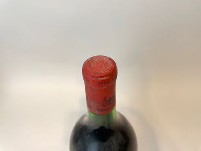 BORDEAUX (SAINT-ÉMILION-GRAND-CRU) Château Cheval-Blanc 1976 (rouge), 1er grand cru...