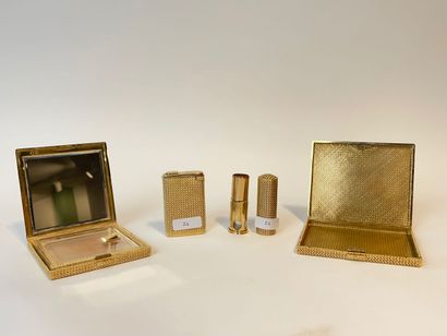 null Beautiful set of four pieces (cigarette case, lighter, square compact and lipstick...