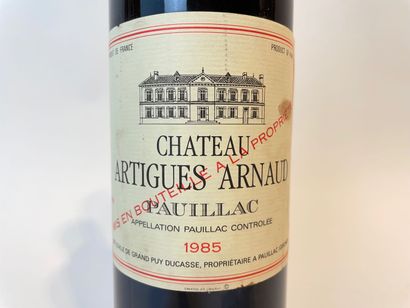 BORDEAUX (PAUILLAC) Lot de trois bouteilles (rouge) :

- Château Artigues-Arnaud...