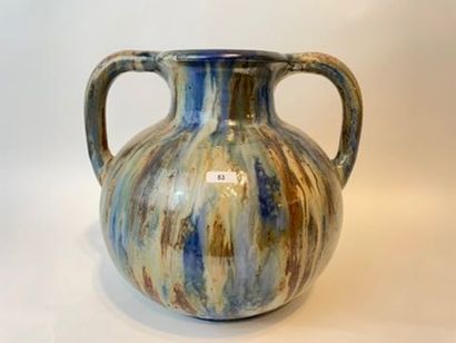 GUÉRIN Roger (1896-1954) Grand vase ansé, XXe, grès à couverte nuancée, signé et...
