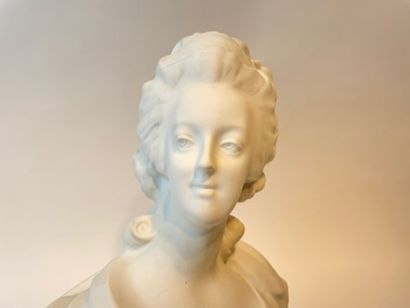 THARAUD - LIMOGES "Marie Antoinette", XXth, bust in porcelain cookie, mark, h. 35...