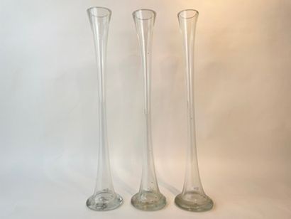 null Suite of three large soliflores, late 20th century, blown glass, h. 70 cm.