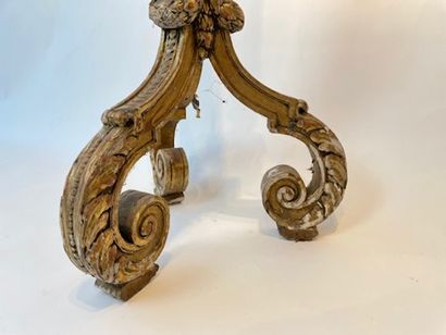 null Louis XVI style tripod torch, circa 1900, stuccoed and gilt wood, h. 139 cm...