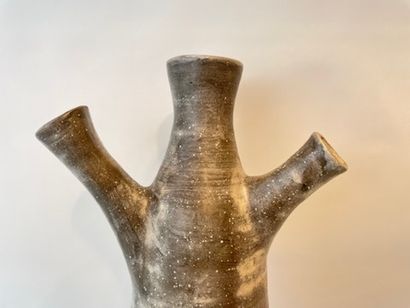 FOURMANOIR Annie (1931-) Large triple-necked vase-bottle, 20th century, shaded stoneware,...