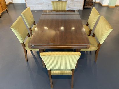 null Rectangular dining room table and its suite of six Art Deco chairs, mid-20th...