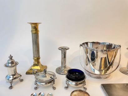 null Lot of silverware (silver and silver-plated metal): pair of torches, ice bucket,...