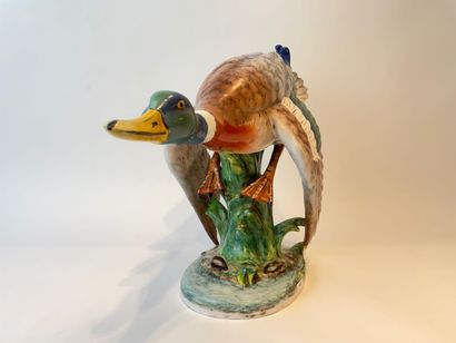 ITALIE "Mallard", 20th, glazed ceramic, mark and reference [A1863] on reverse, h....