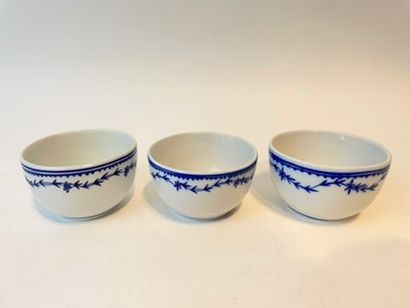 TOURNAI Three pans with saucers, a dish and a plate with blue camaïeu decoration...