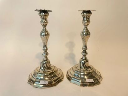 null Pair of Louis XV period torches with twisted ribs, 18th century, silvered bronze,...