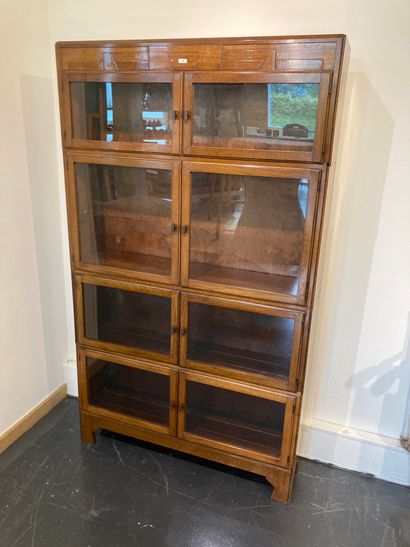 Minty - Oxford Art Deco modular bookcase opening with eight glass doors, 20th century,...