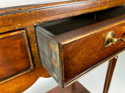 null Small English console opening with two drawers in the waist, shelf, 20th century,...