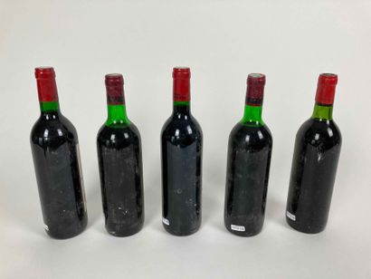 BORDEAUX Lot de cinq bouteilles (rouge) :

- (POMEROL), Château Haut-Maillet 1975,...