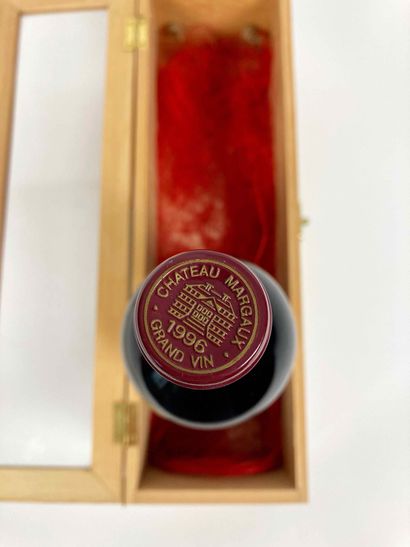BORDEAUX (MARGAUX) Château Margaux, 1er grand cru classé 1996 (rouge), une bouteille...