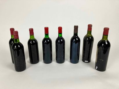 BORDEAUX Lot de six bouteilles (rouge) :

- (HAUT-MÉDOC), Château Liversan, cru bourgeois...