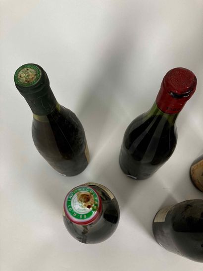 BOURGOGNE Lot de douze bouteilles (rouge) :

- (POMMARD), Domaine Berthe-Morey 1959,...