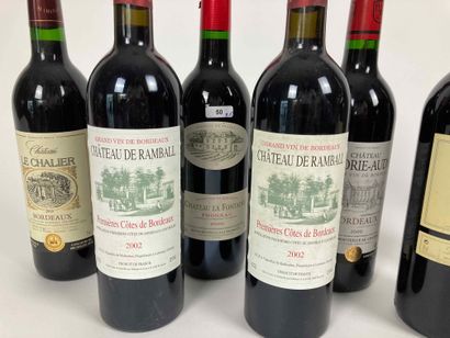 BORDEAUX Lot de douze bouteilles (rouge) :

- (FRONSAC), Château La Fontaine 2000,...