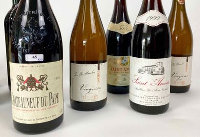 France Lot of eleven bottles:

- RHÔNE (CHÂTEAUNEUF-DU-PAPE), Jean de Cherrière 1991...