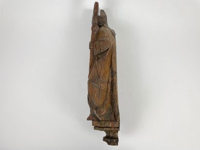 null "Saint Évêque", XIXe-XXe, groupe d'applique en chêne sculpté et patiné, h. 61,5...