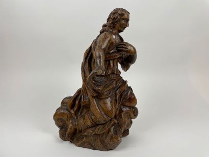 null "Ange adorant", XVIIIe-XIXe, figure en bois sculpté et patiné, h. 46,5 cm [altérations,...