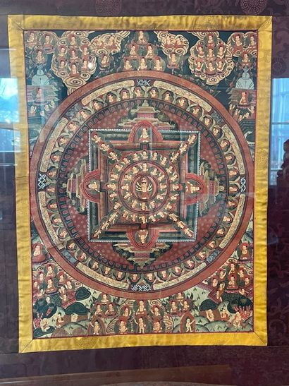 TIBET "Thangka (Mandala)", XXe, détrempe sur toile et soie, 53x39 cm env.