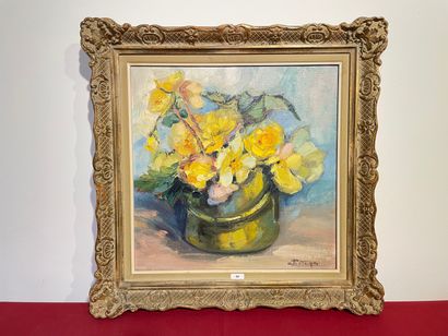 PEETERS J. "Bouquet", mi-XXe, huile sur toile, signée en bas à droite, 40x40 cm.