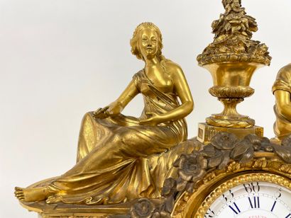 null Pendule de cartonnier de style Louis XVI à figures féminines d'après le modèle...