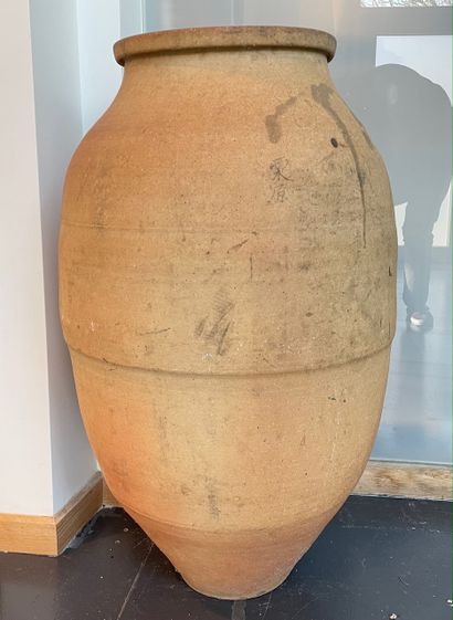 null Large jar, 20th-21st century, terracotta (glazed interior), h. 85 cm [chip]...