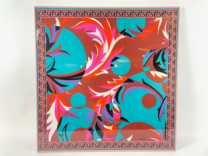 VERSACE - ITALIE Framed scarf, 88.5x87.5 cm.