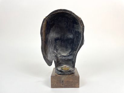 JORIS Paul (1887-1964) "Jeune Femme", mi-XXe, épreuve en terre cuite patinée sur...