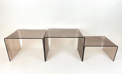 null Set of three side tables in smoked plexiglass [wear].
