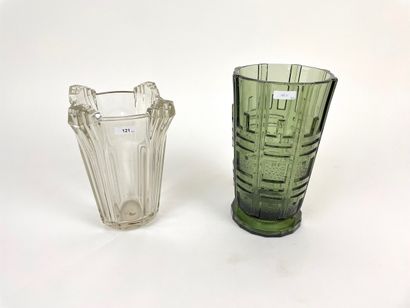 Deux vases d'époque Art déco, circa 1930,...