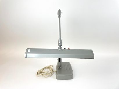 DAZOR FLOATING FIXTURE - U.S.A. Vintage desk lamp with adjustable arm, h. 82 cm.