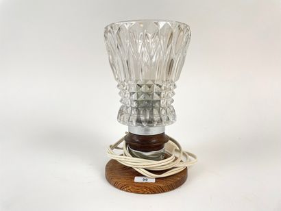 null Lampe de table Vintage, circa 1970, verre et bois de palmier, h. 20 cm.