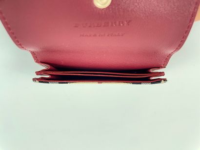 BURBERRY - ITALIE Purse in red grained leather and beige tartan canvas, with cover,...