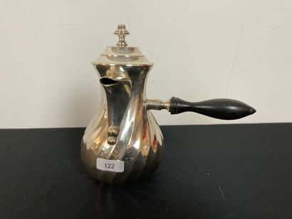 null Marabout coffeepot with twisted ribs, 20th century, silver-plated metal, bakelite...