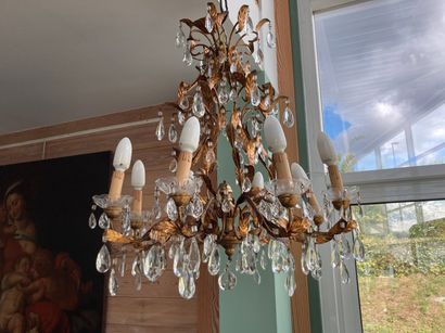 null Six-arm branch chandelier, 20th century, gilded patina metal and glass, d. 73...