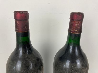 BORDEAUX (MOULIS) Château Gressier-Grand-Poujeaux 1988 (red), two magnums [mid/bottom...