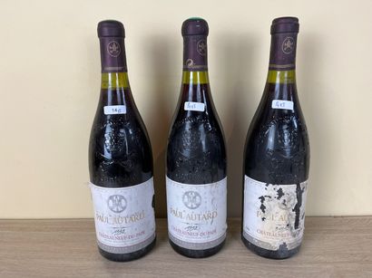 VALLEE DU RHÔNE (CHATEAUNEUF-DU-PAPE) Domaine Paul Autard 1992 (rouge), trois bouteilles...
