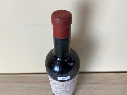 BORDEAUX (POMEROL) Château Lafleur 1947 (rouge), une bouteille [haut-épaule, altérations...