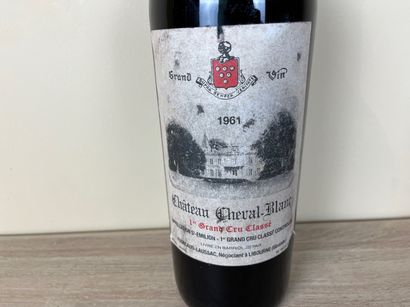BORDEAUX (SAINT-EMILION) Château Cheval-Blanc, 1er grand cru classé 1961 (rouge),...